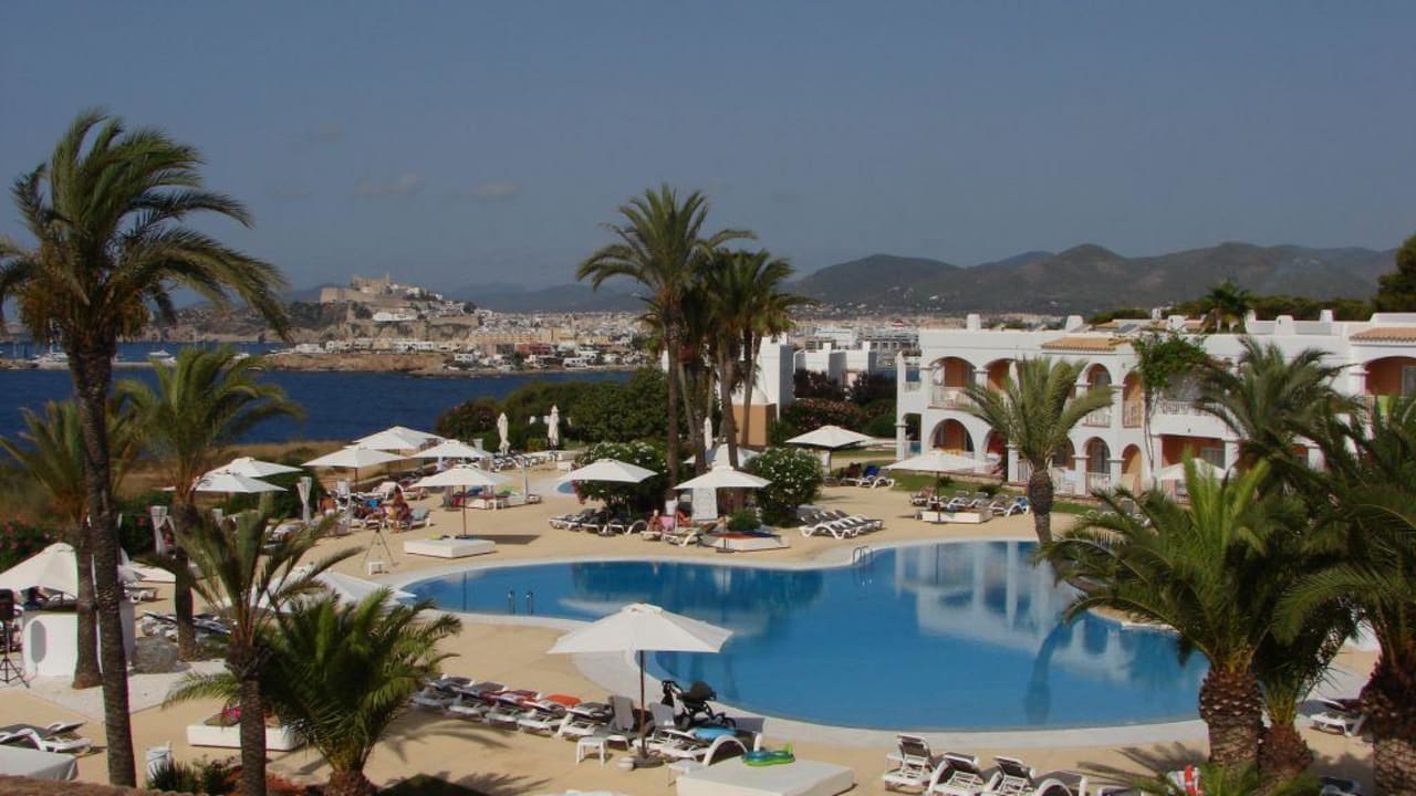 Piscina Destino Pacha Ibiza Resort - Adults only