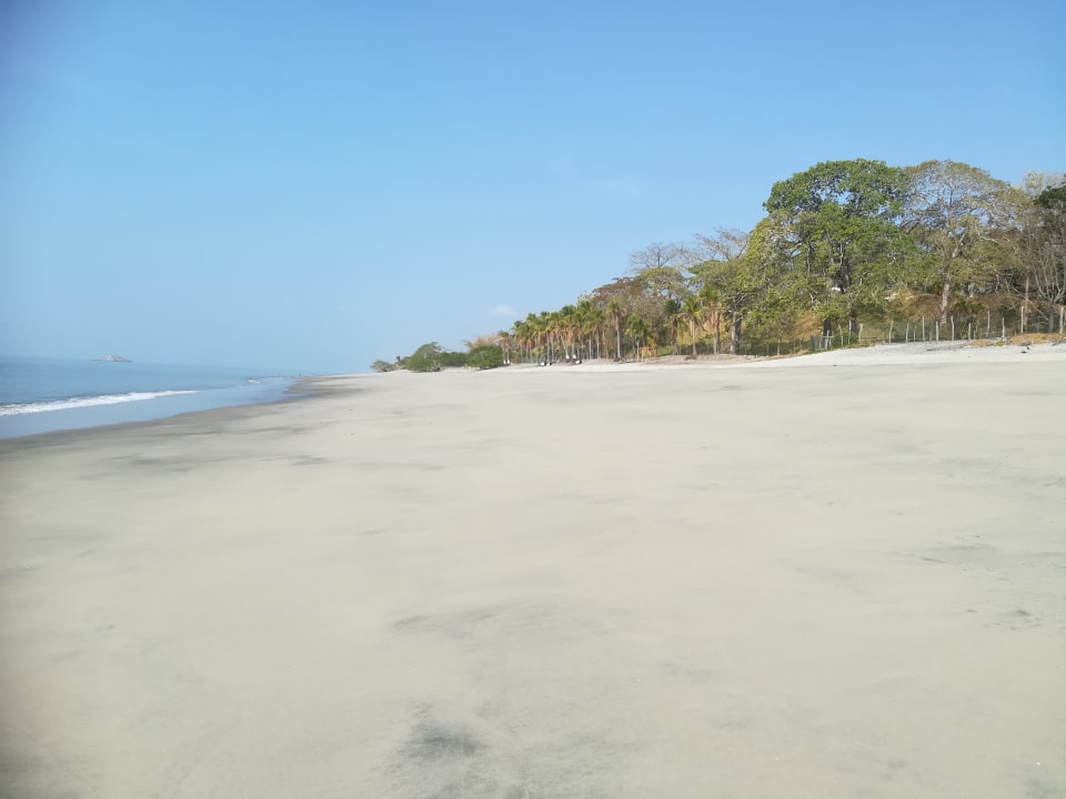 Strand Bijao Beach Resort