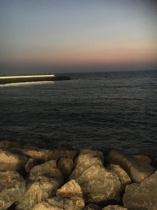 Strand DoubleTree by Hilton Resort & Spa Marjan Island