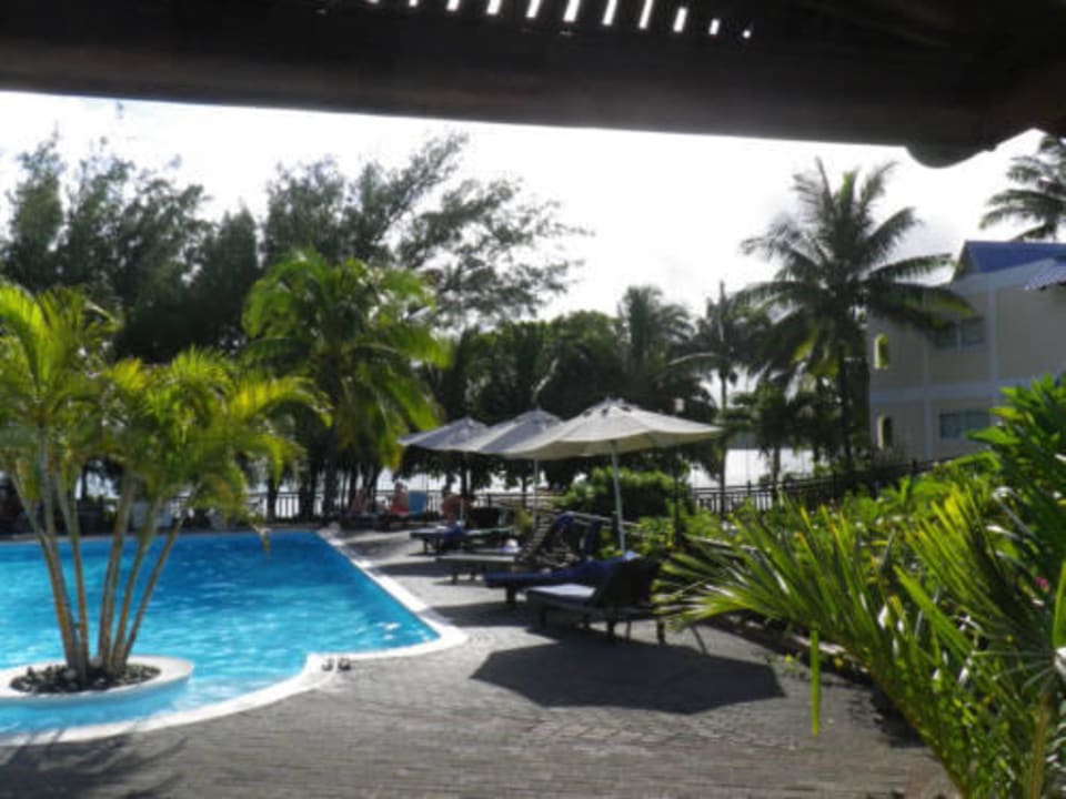 Poolanlage Le Peninsula Bay Beach Resort & Spa