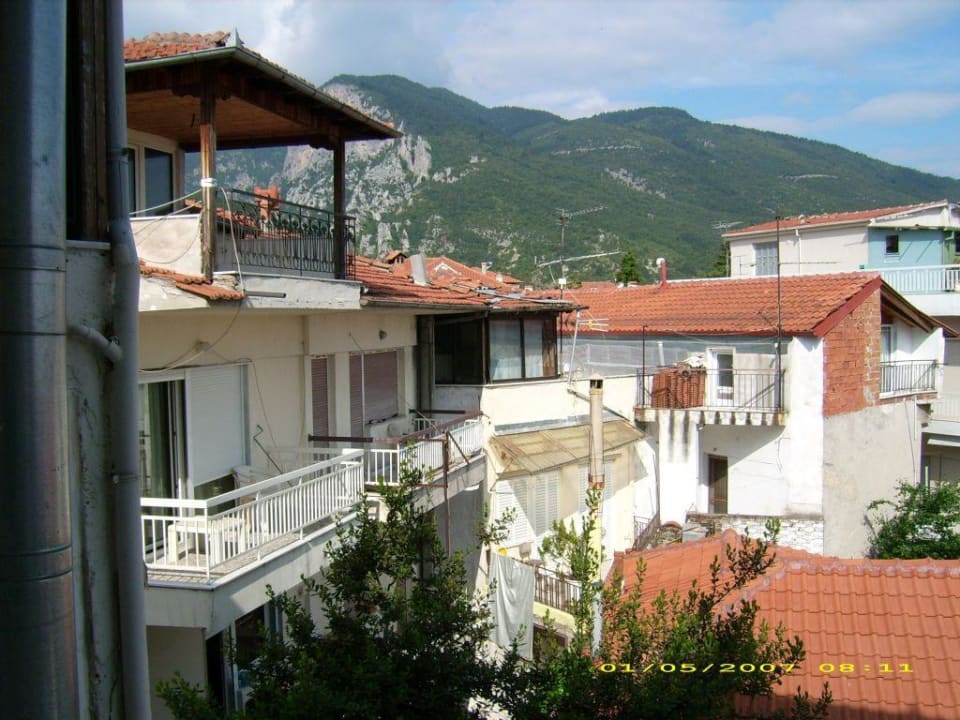 Blick vom Balkon der vorderen Zimmer Hotel Olympus Mediterranean