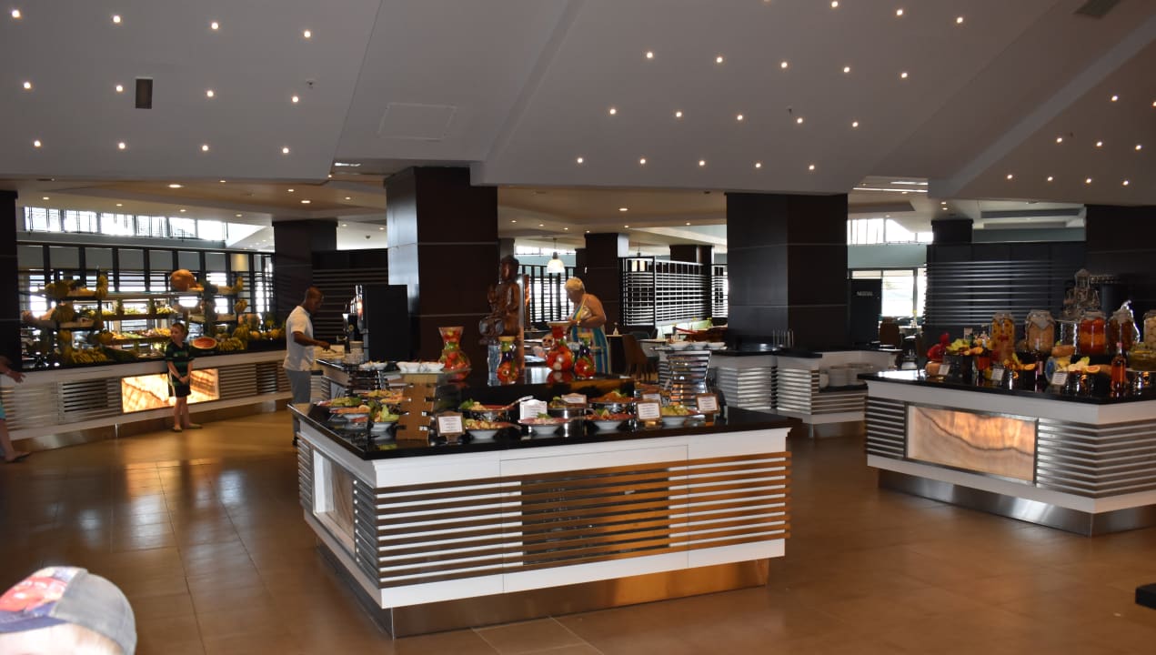 Gastro Limak Lara Deluxe Hotel & Resort