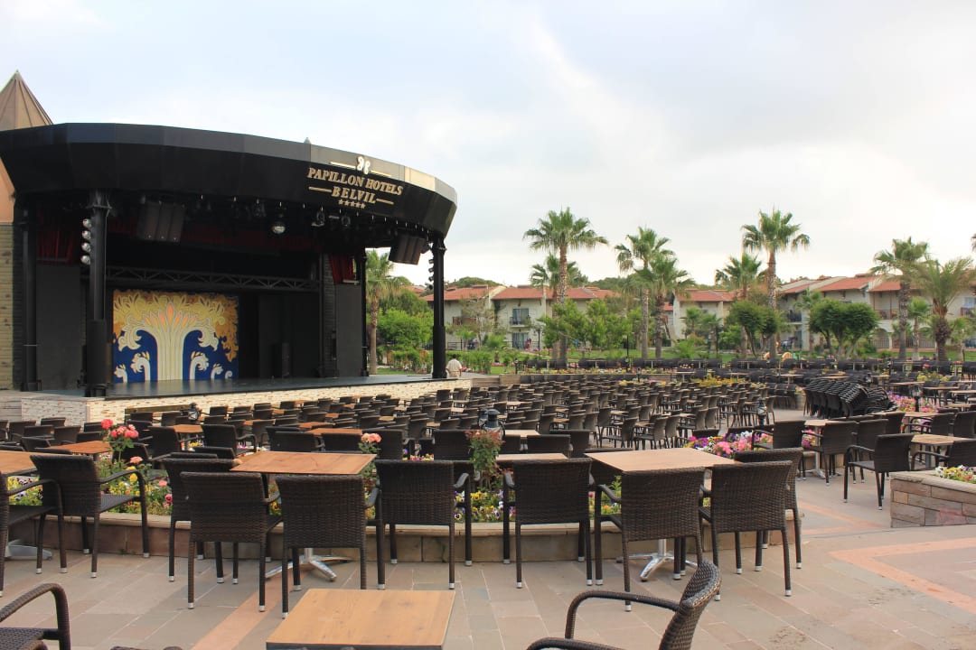 Am Morgen Papillon Belvil