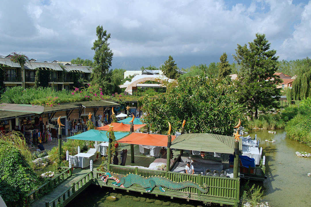 Einkauf-Dorf Limak Limra Hotel & Resort