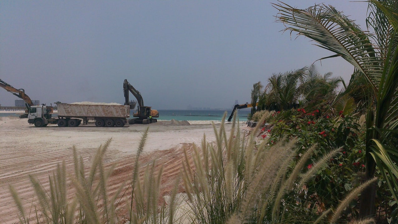 Start: 6.15 Uhr - Ende: ca. 21 Uhr DoubleTree by Hilton Resort & Spa Marjan Island