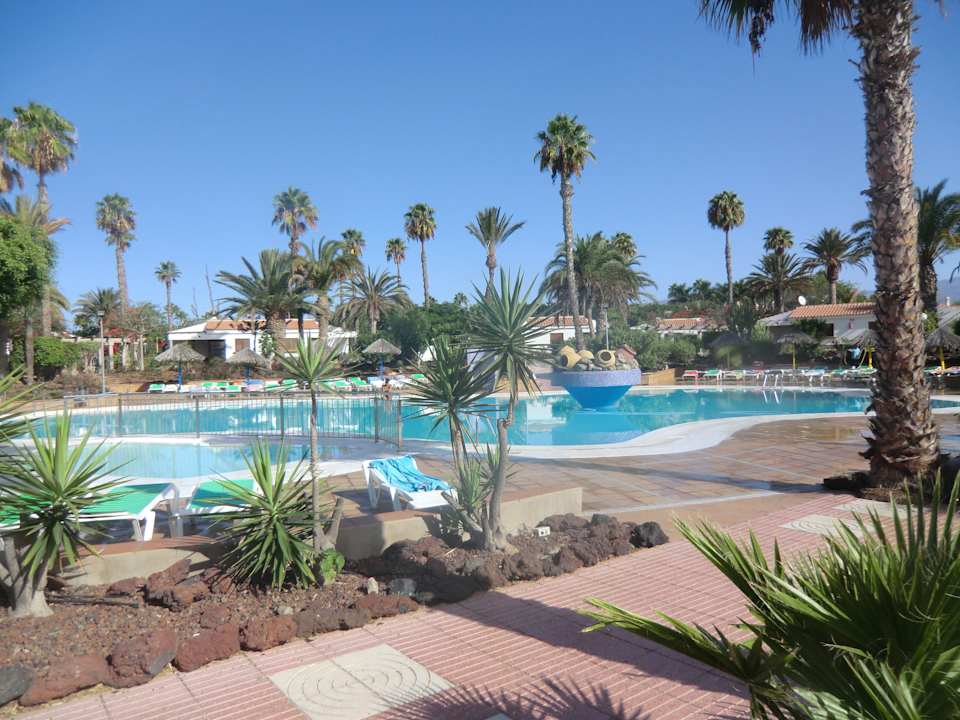 Pool Bungalows Las Vegas Golf