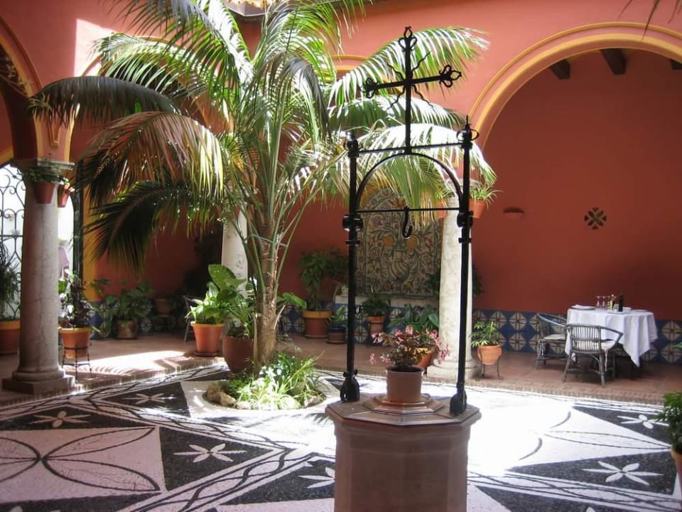 Patio im Parador Hotel Parador de Arcos de la Frontera