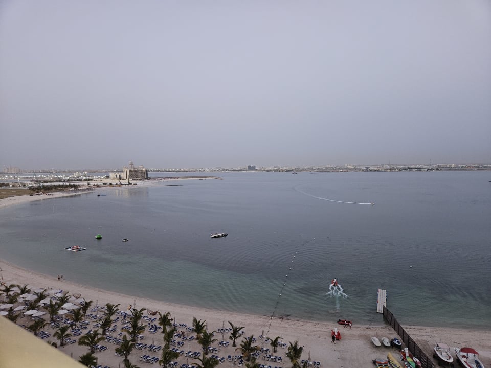 Strand Hampton by Hilton Marjan Island