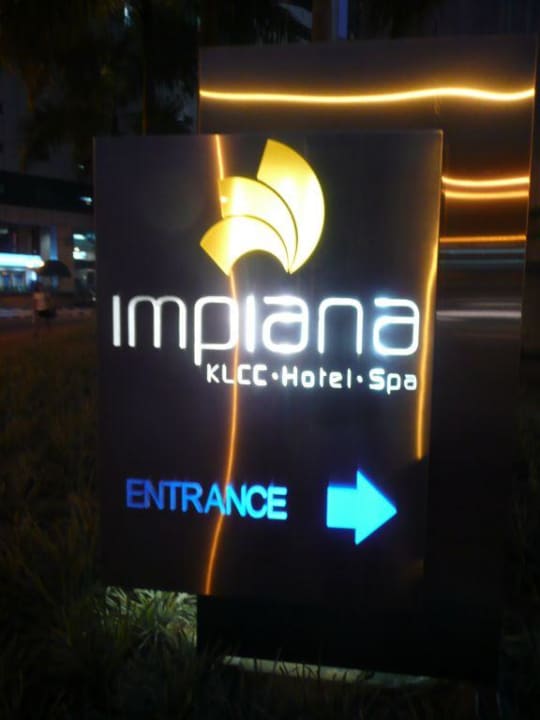 Eingangsschild Impiana KLCC Hotel
