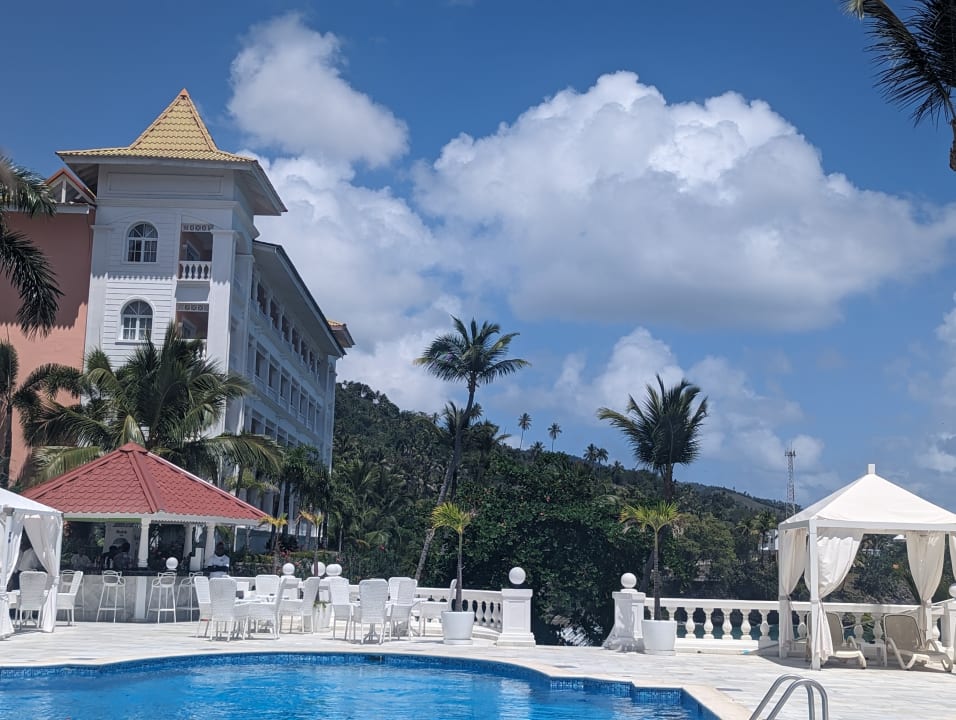 Außenansicht Bahia Principe Grand Samana - Adults Only