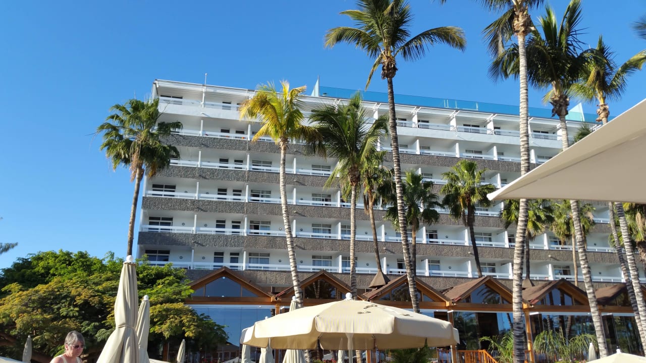 Blick von der Poolbar Bull Costa Canaria & Spa - Adults only