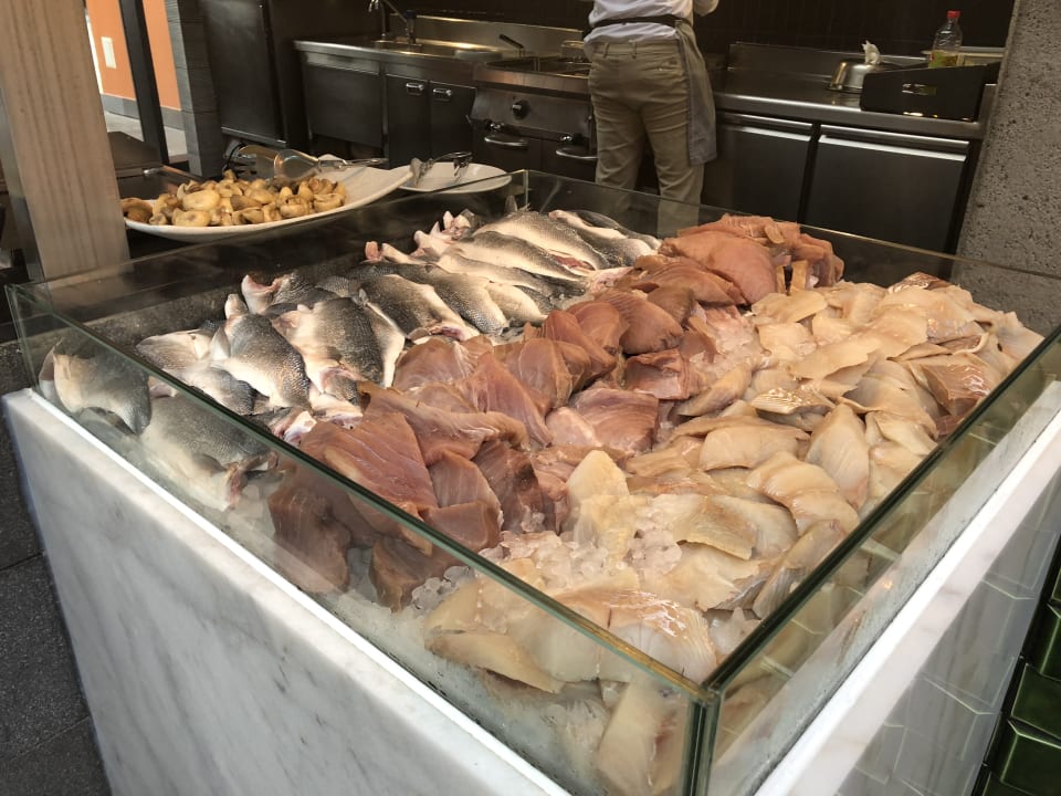 Gastro Salobre Hotel Resort & Serenity