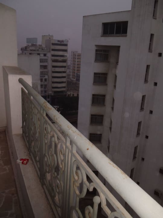 Blick vom Balkon im 8. Stock Hotel Diwan