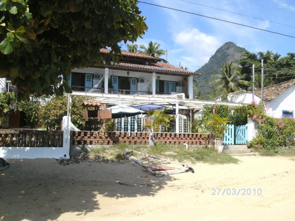 Pousada vom Strand aus gesehen Pousada Mara e Claude