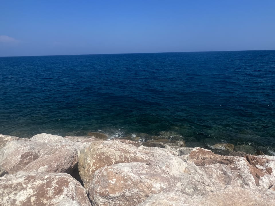 Strand Rixos Sungate