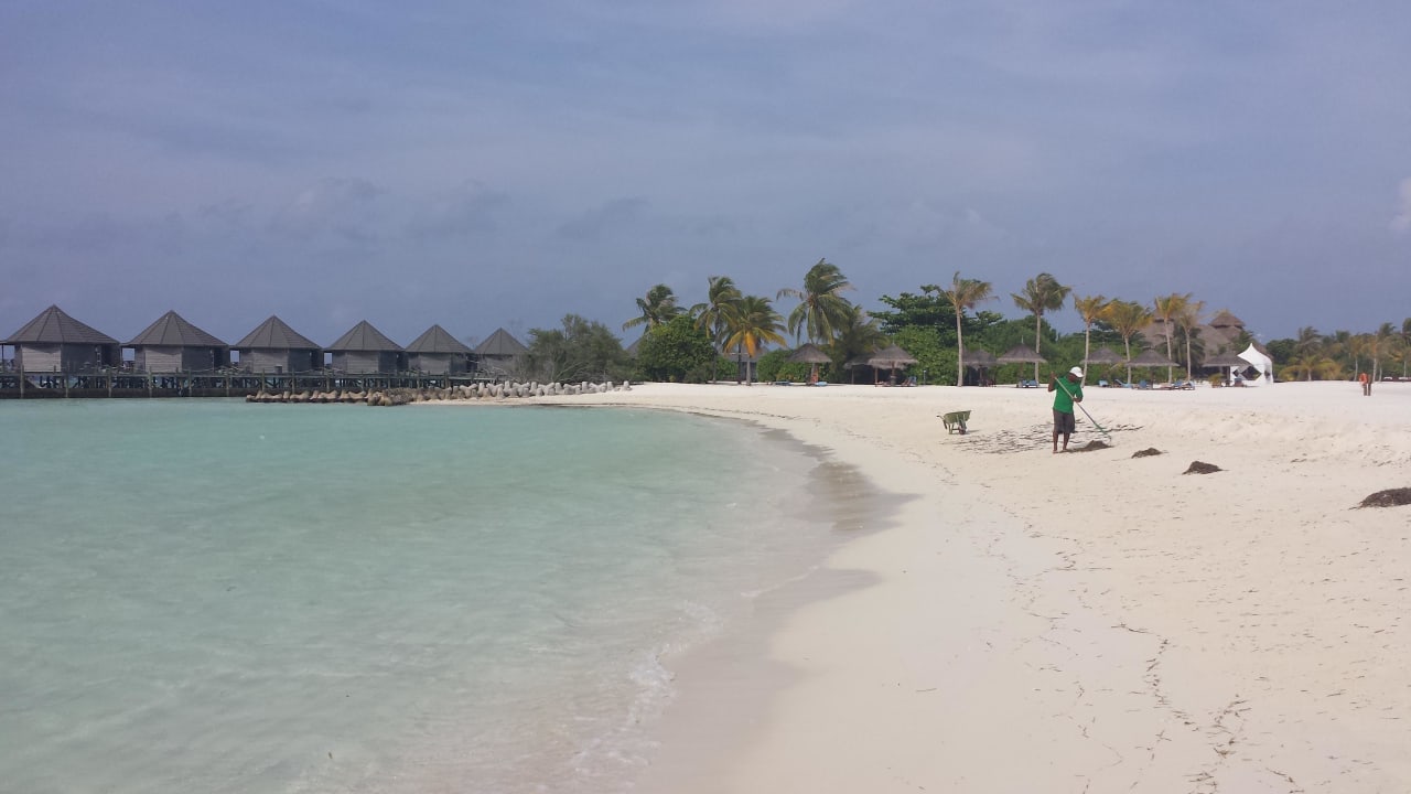 Vor unserem Beach - Bungalow  Kuredu Island Resort & Spa