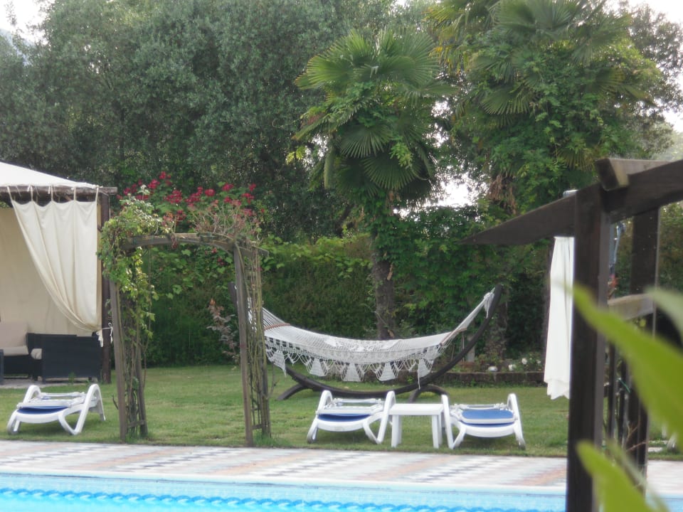 Hängematte am Pool Villa Corte Degli Dei