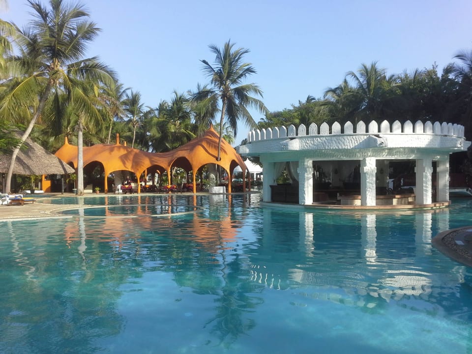  Der warme Pool Hotel Southern Palms Beach Resort