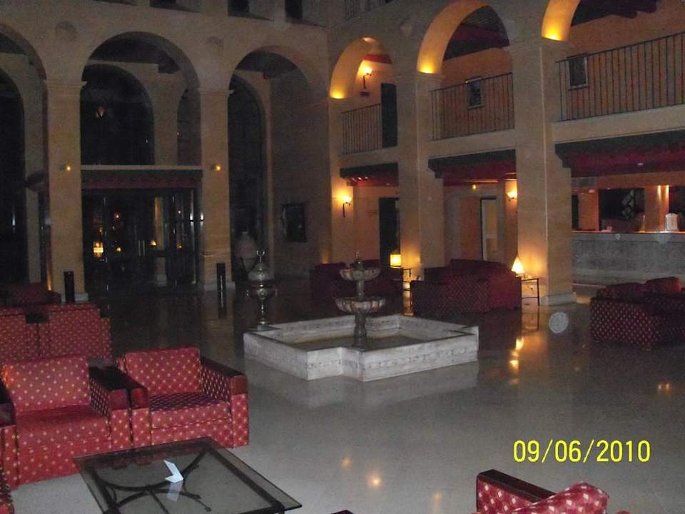 Wejście do hotelu i część recepcji El Ksar Resort & Thalasso