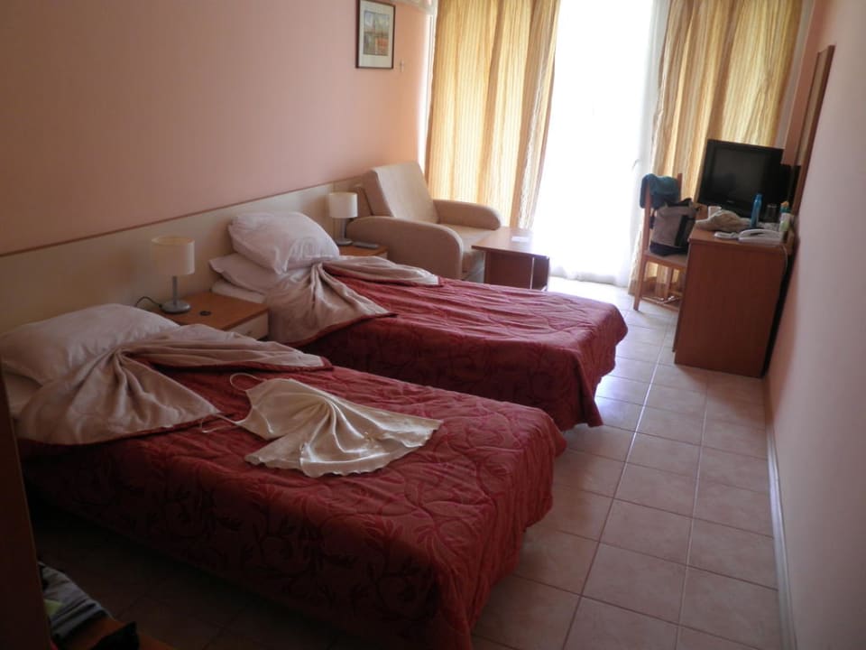Blick ins Zimmer Ralitsa Aqua Club