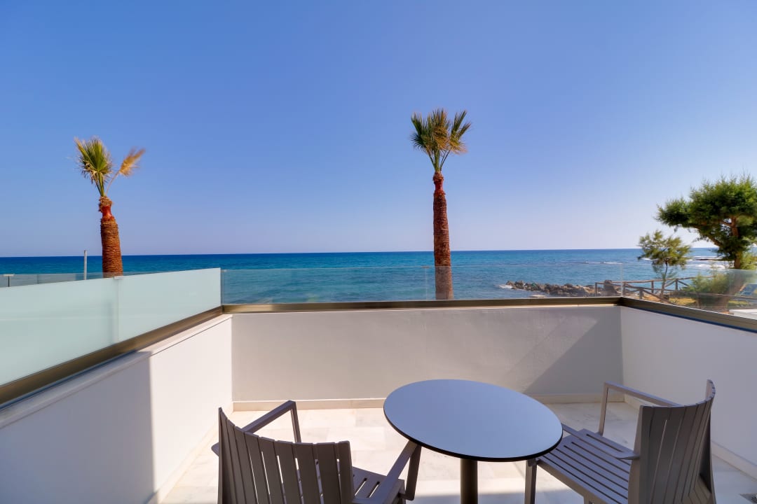 "Pool" Harmony Rethymno Beach (Stavromenos) • HolidayCheck (Kreta ...