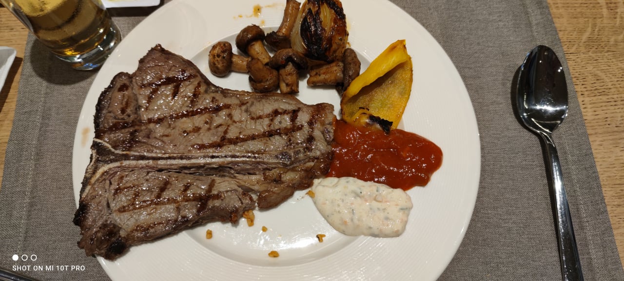 Gastro Hotel Miramare Beach