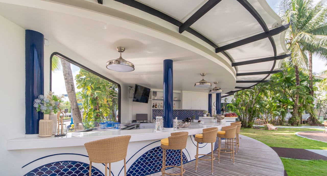 Gastro NH Boat Lagoon Phuket Resort