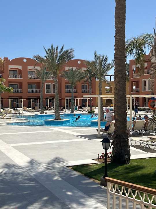 Pool Jaz Dar EL Madina