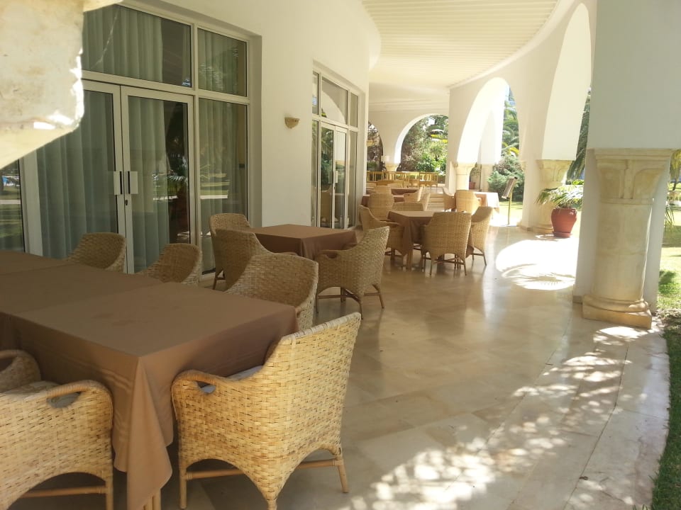 Noch nicht geöffnet, daher keine Deko. Oceana Hotel & Spa