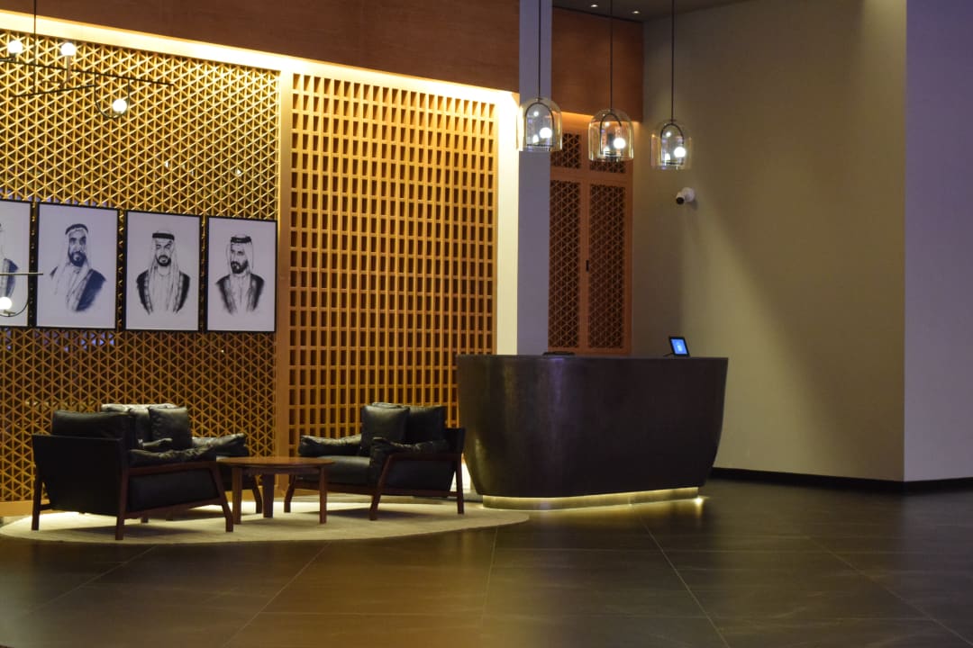 Lobby The WB Abu Dhabi, Curio Collection By Hilton