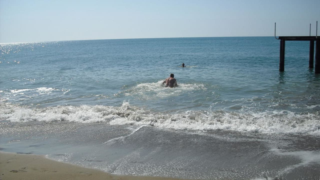 Super Meer Royal Wings Hotel