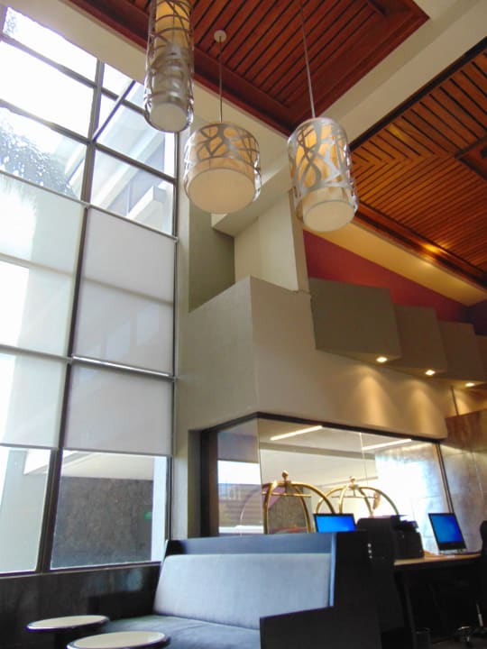 Lobby Hotel Crowne Plaza San Jose Corobici