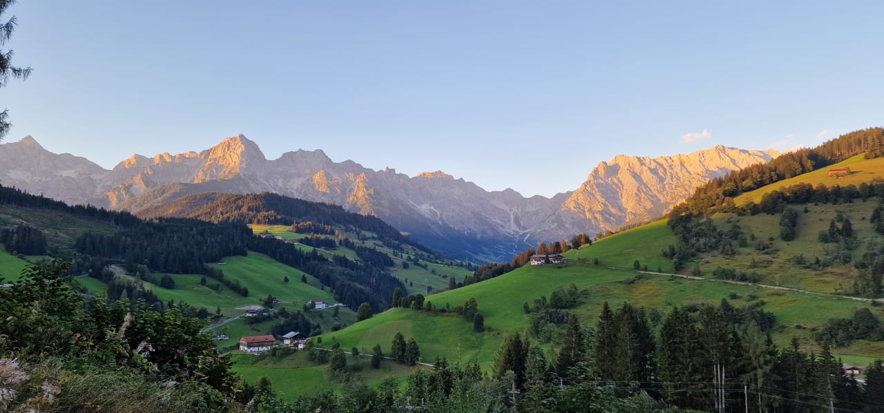 Ausblick Hüttendorf Maria Alm