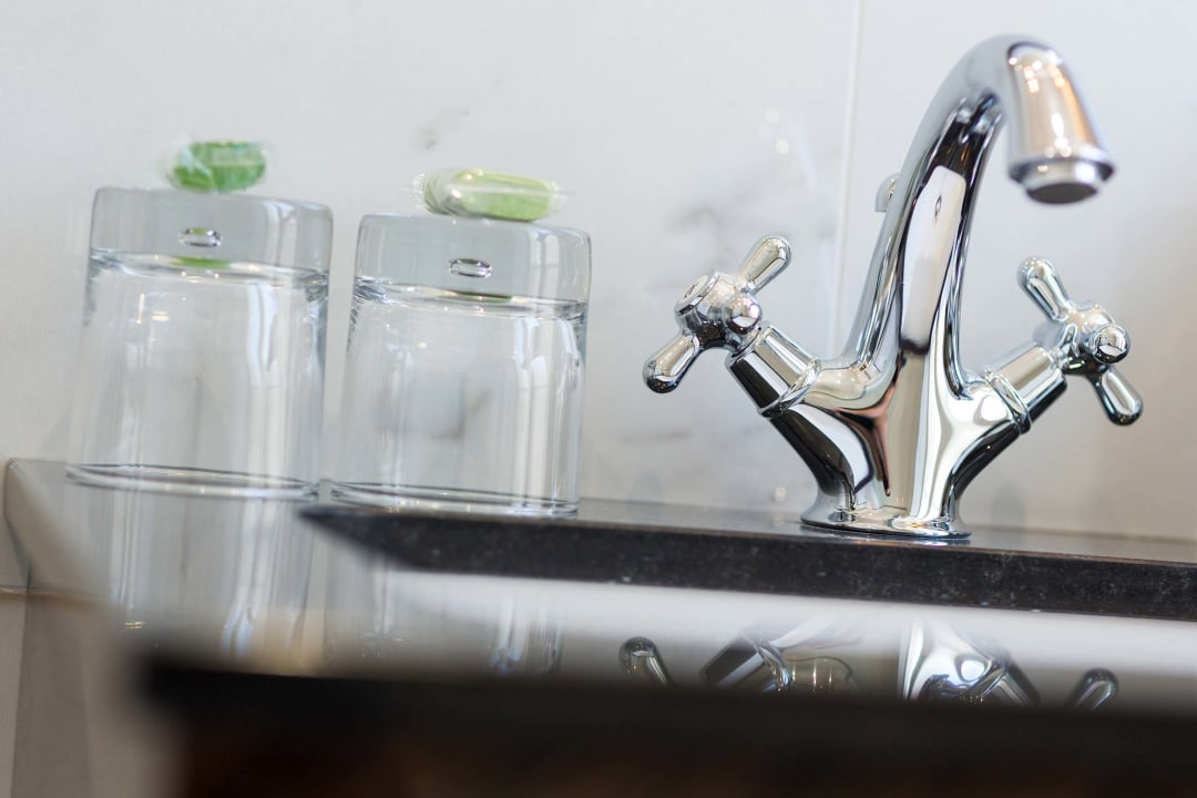 Zimmer The Jay Hotel by HappyCulture