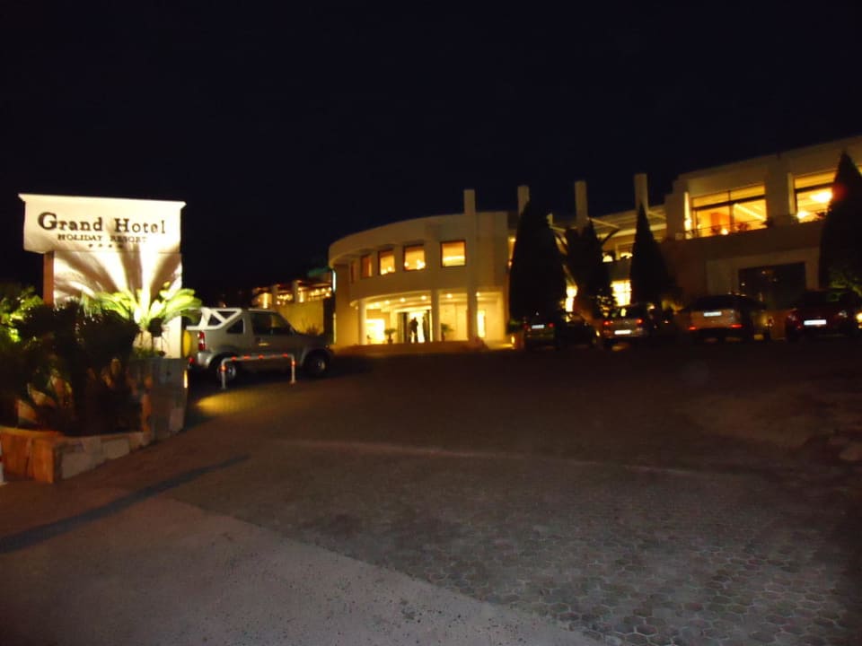 Mai 2011 Grand Hotel Holiday Resort