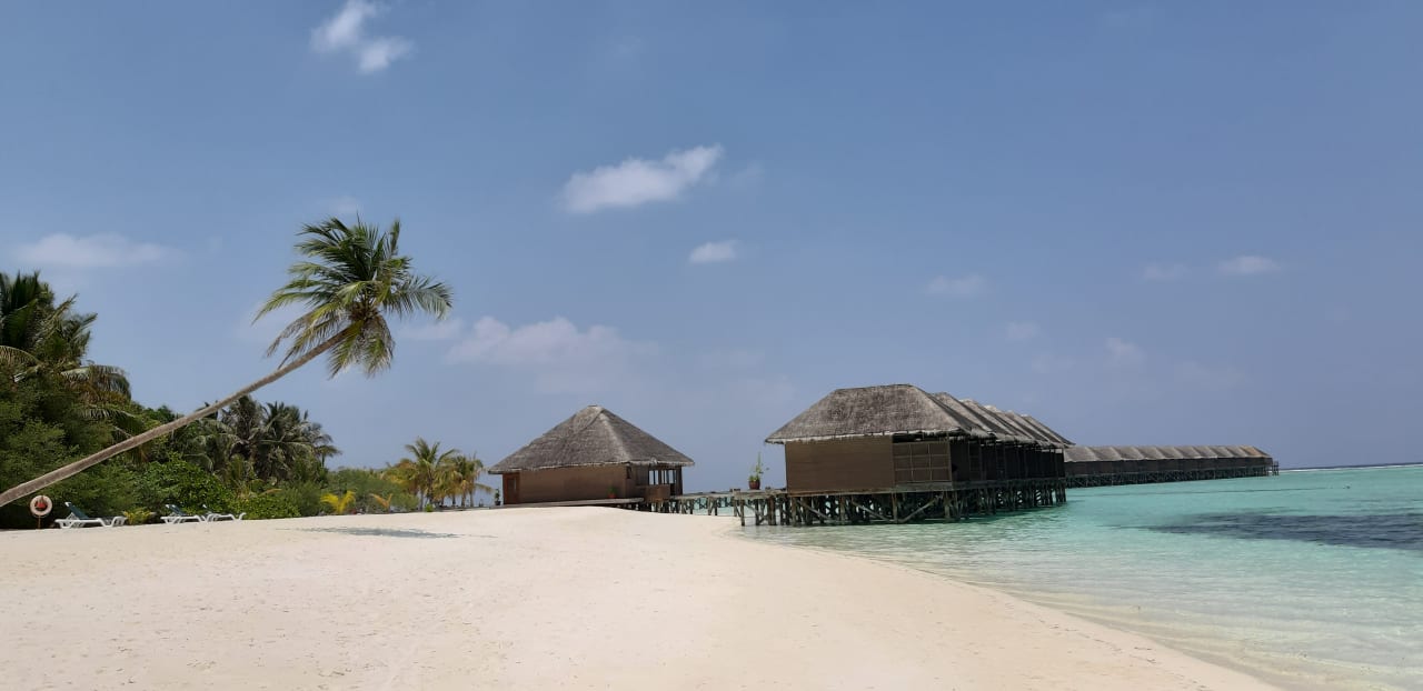 Strand Meeru Maldives Resort Island