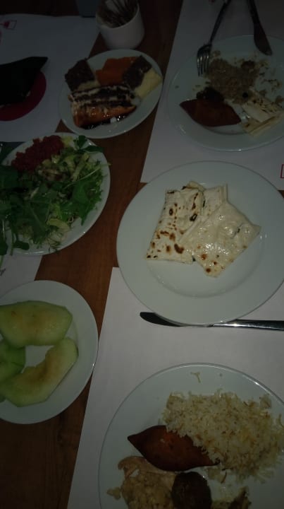 Gastro Armas Gül Beach