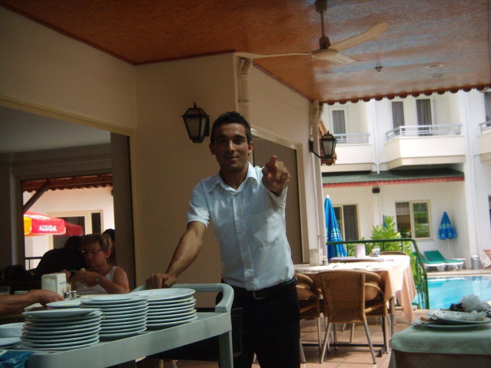 Service Team Remi Hotel