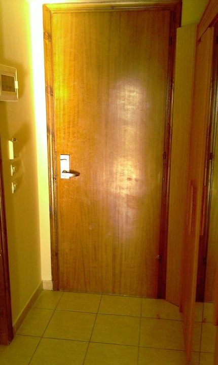 Porta unta  Dodeca Sea Resort