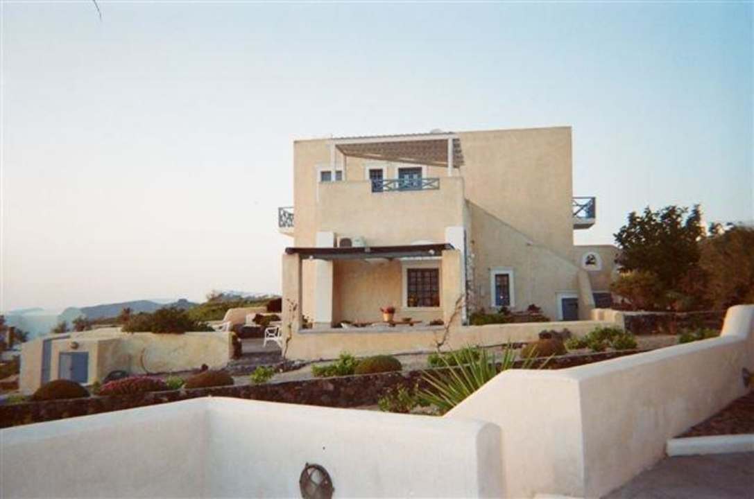 Lobby Aegagros Caldera Houses