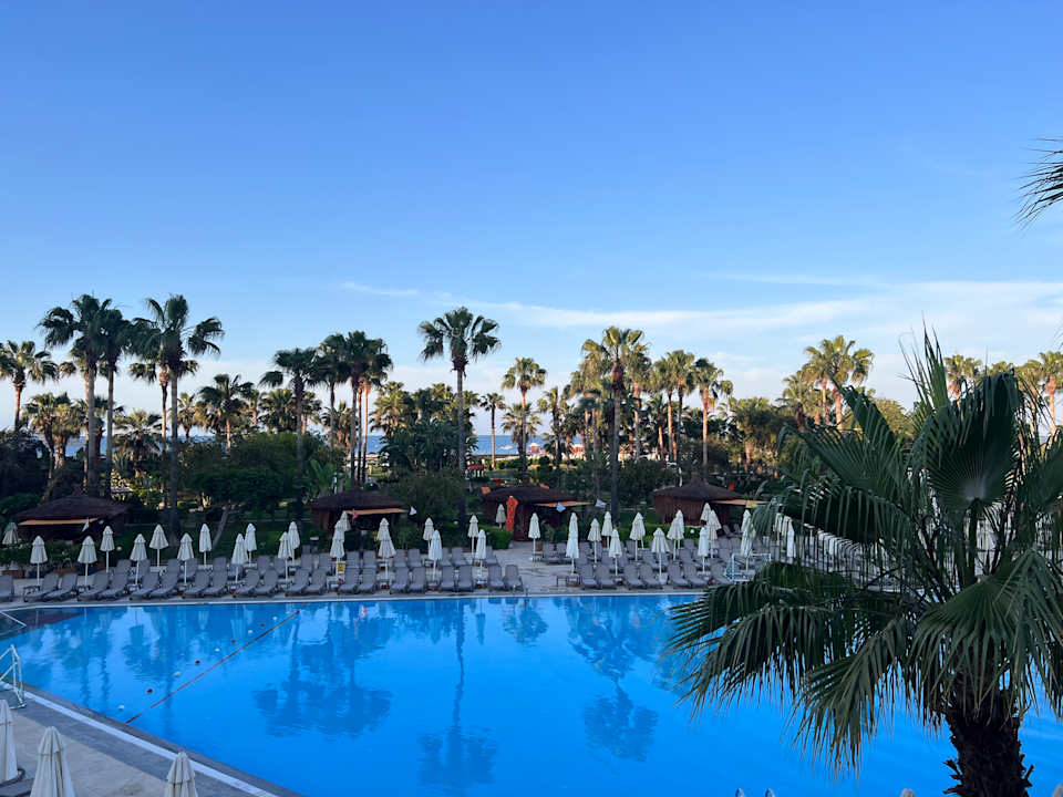 Pool VONRESORT Golden Coast