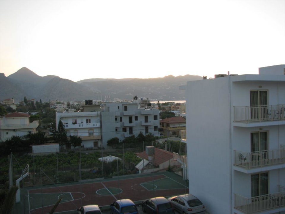 Widok z pokoju Marilena Hotel
