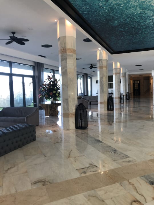 Lobby Hotel Baia Azul