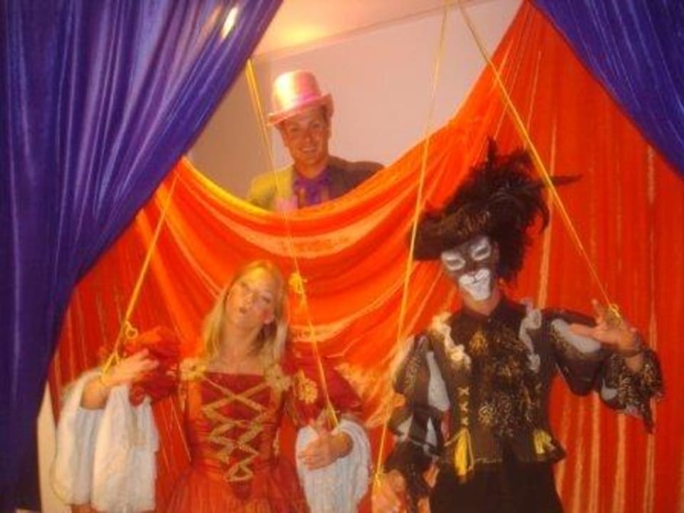 Animateure Hotel Riu Oliva Beach Resort