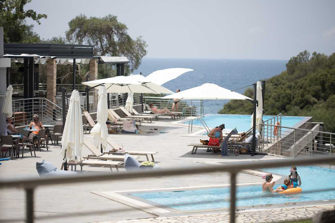 Pool Aqua Oliva Resort - Across Hotels & Resorts
