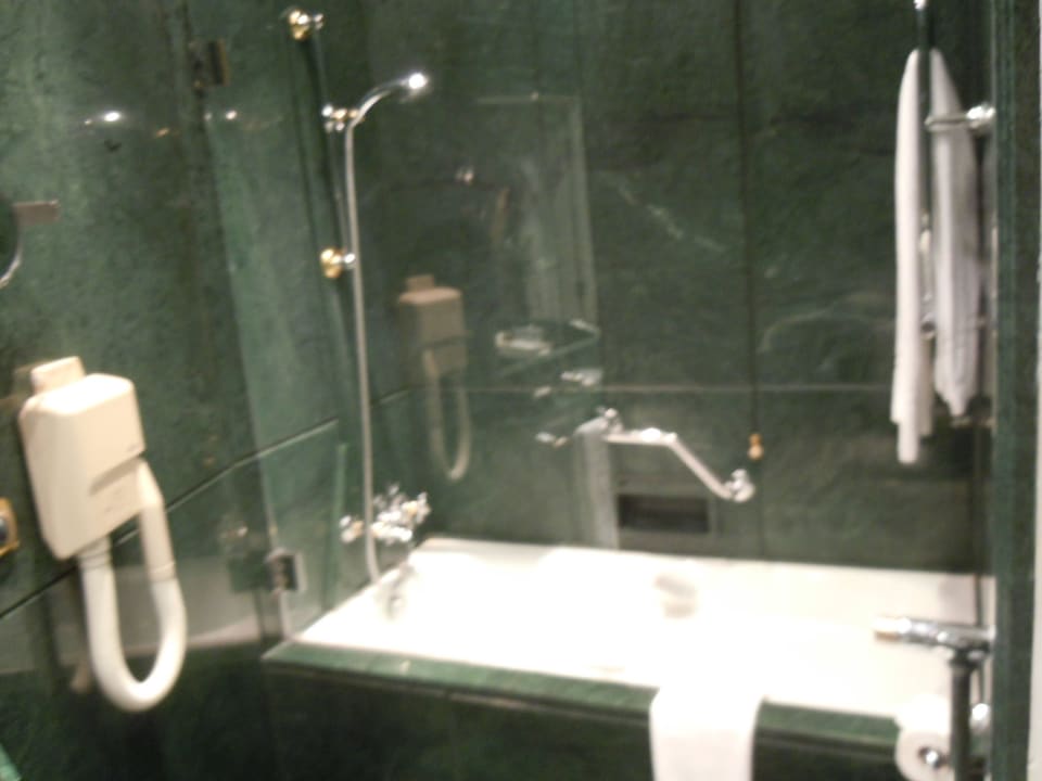 Im Bad Hotel Infante de Sagres