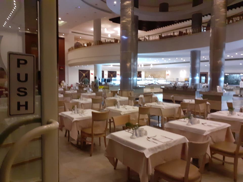 Gastro Serenity Alpha Beach