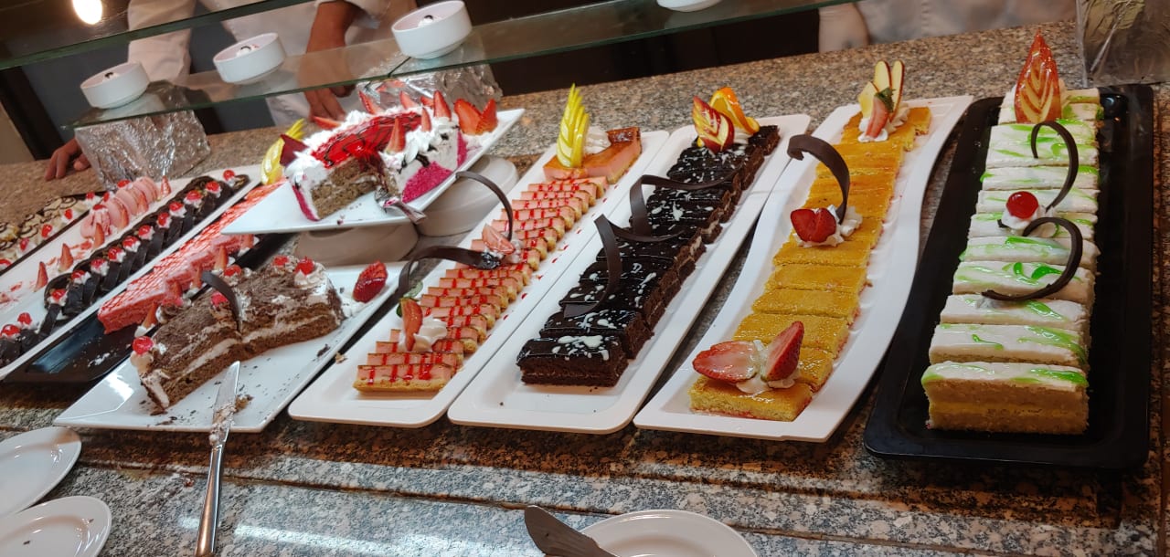 Gastro Eagles Paradise Abu Soma