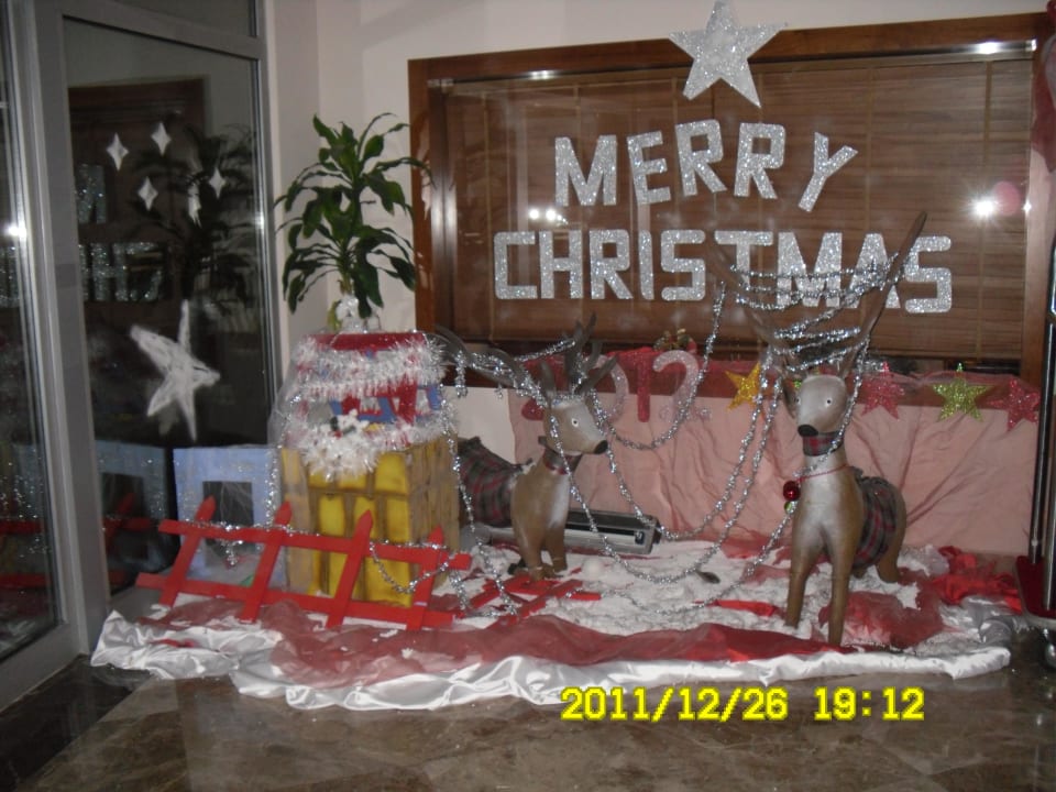 Weihnachtsdeko Saturn Palace Resort Hotel