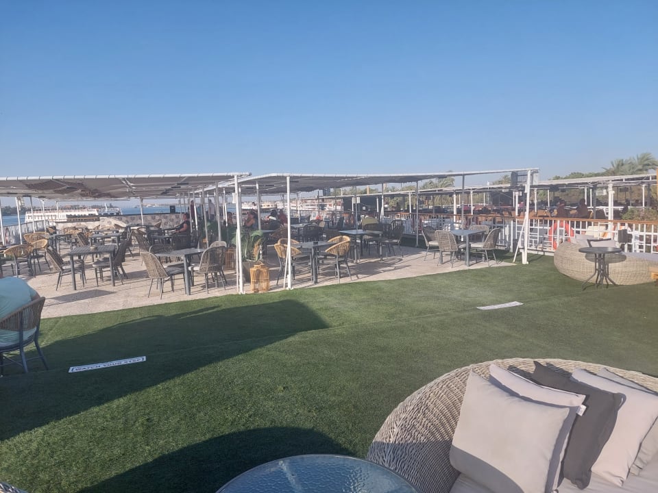 Ausblick Nile Cruise AL Nabiltan Every Saturday from Luxor 4 nights & every Wednesday from Aswan 3 nights